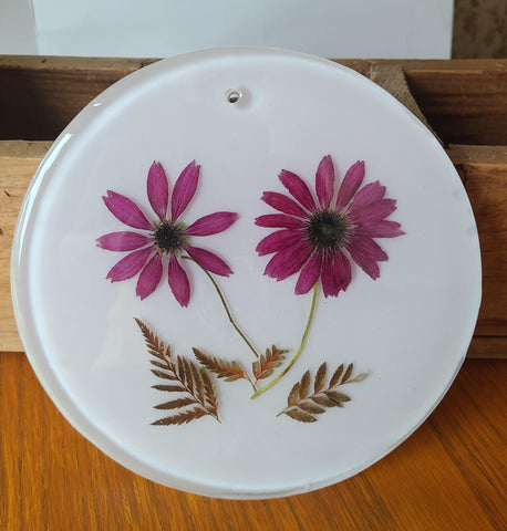Plateaux de service ou décoration murale en résine et fleurs échinacée naturelles / Serving trays or wall decoration in resin and natural echinacea flowers