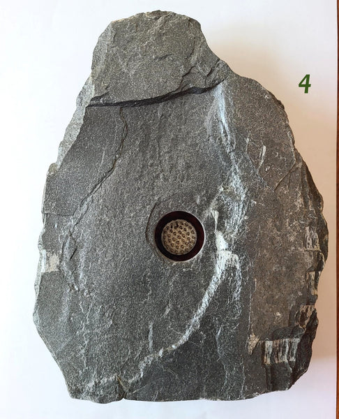 Vase floral zen IKBANA, en ardoise de Prévost, art japonais, fait main au Québec / IKBANA zen floral vase, in natural slate from Prévost, Japanese art, hand made in Quebec